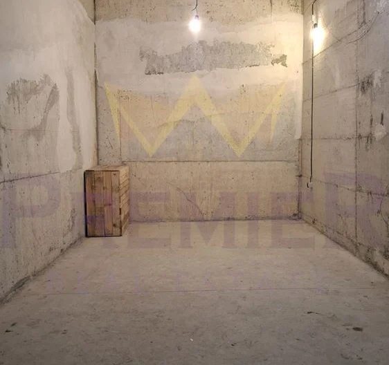 ГАРАЖ С РОЛЕТНА ЩОРА – ОТЛИЧНА ИНВЕСТИЦИЯ - - снимка 1 - Имоти Премиер