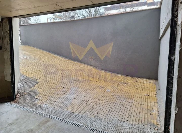 Гараж в Студентски град -  - снимка 3 - Имоти Премиер