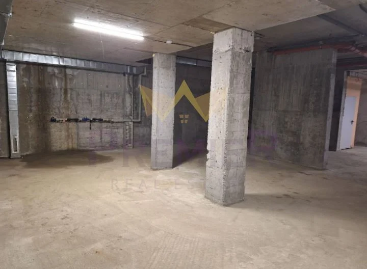 Гараж в Студентски град -  - снимка 5 - Имоти Премиер