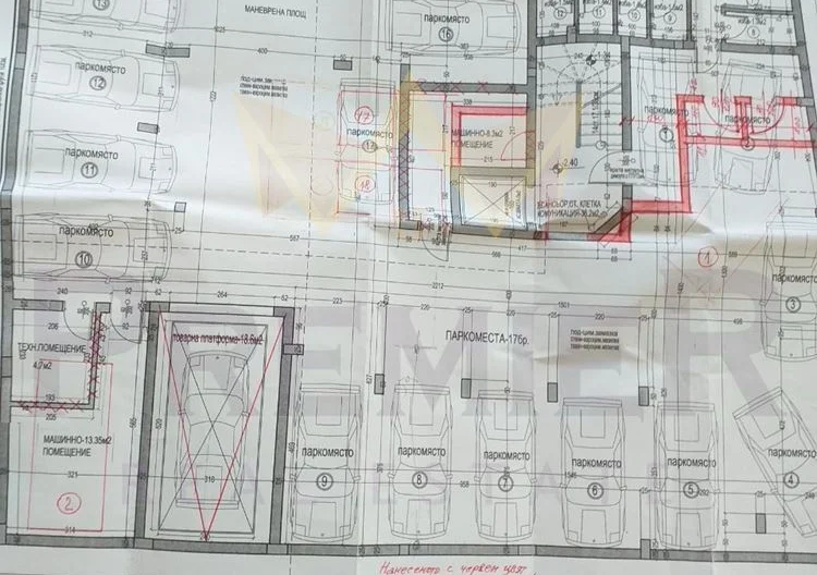ГАРАЖЕН ЕТАЖ – ЦЕНТРАЛНА ЧАСТ, ВАРНА -  - снимка 11 - Имоти Премиер