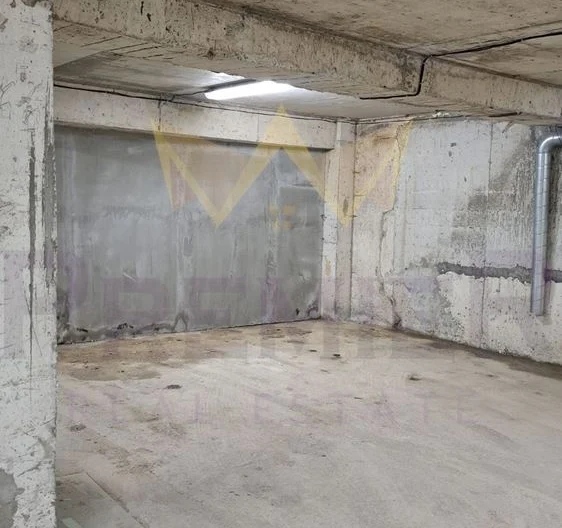 ГАРАЖЕН ЕТАЖ – ЦЕНТРАЛНА ЧАСТ, ВАРНА -  - снимка 4 - Имоти Премиер