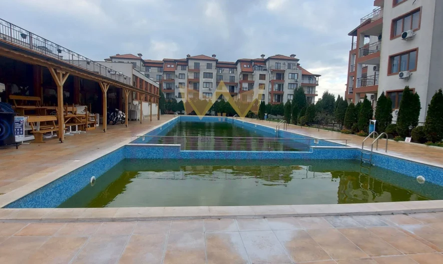Geräumige Zweizimmerwohnung, 65 m², im Komplex Famagusta-Aheloy -  - snimka 1 - Imoti Premier
