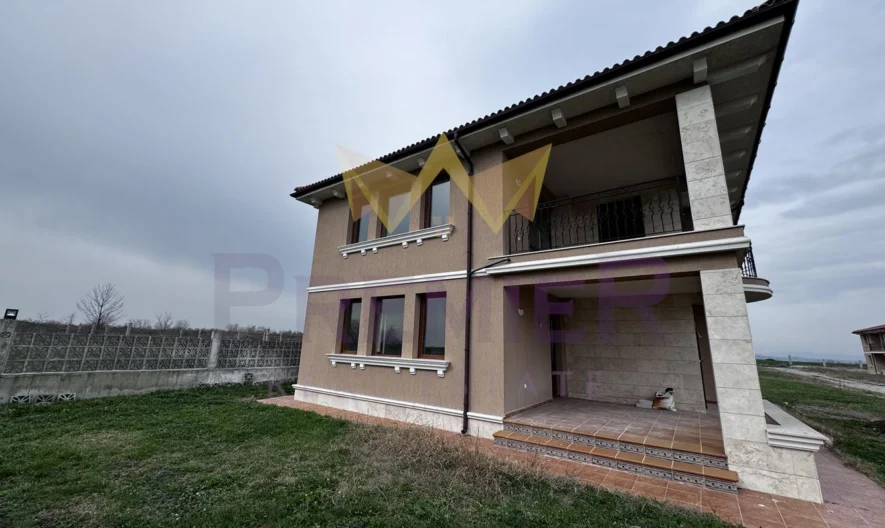 Geräumiges Haus mit Panoramablick -  - snimka 14 - Imoti Premier