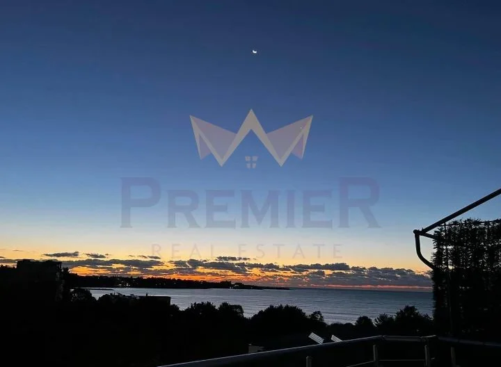 Geräumiges Studio mit Panoramablick auf die Bucht -  - snimka 13 - Imoti Premier