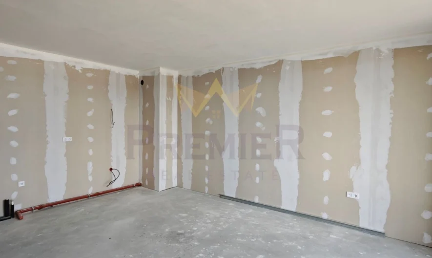 Голям 2-стаен в Сити парк – юг, Панорама, Южно изложение -  - снимка 6 - Имоти Премиер