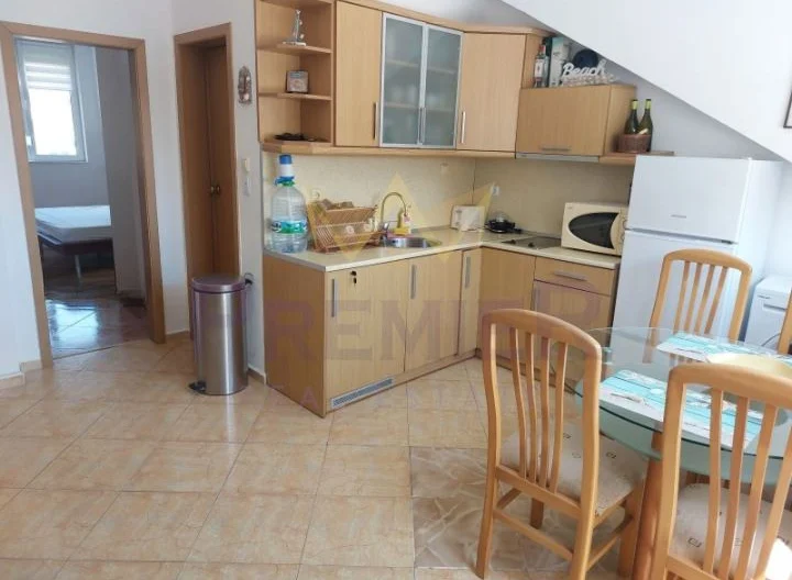 Голям, просторен апартамент на 200 м от плажа в центъра на Слънчев Бряг -  - снимка 5 - Имоти Премиер