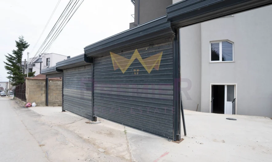 Голям тристаен апартамент до Вятърна мелница, гр. Варна -  - снимка 24 - Имоти Премиер