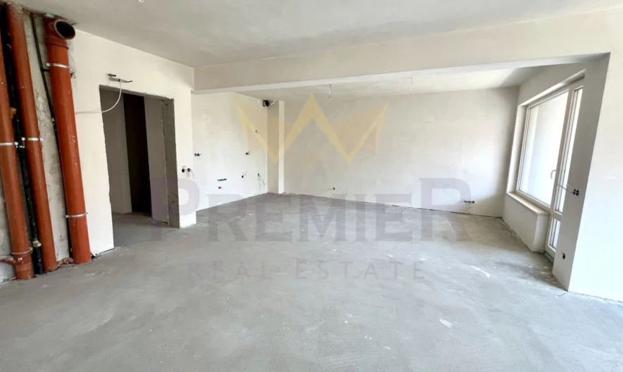 Голям тристаен апартамент , кв Бриз -  - снимка 7 - Имоти Премиер