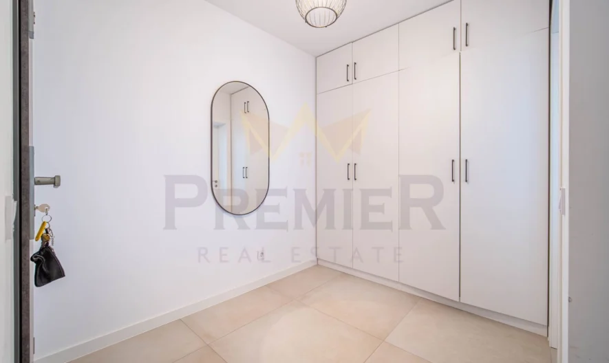 Голям тристаен апартамент, кв. Галата, гр. Варна - - снимка 11 - Имоти Премиер