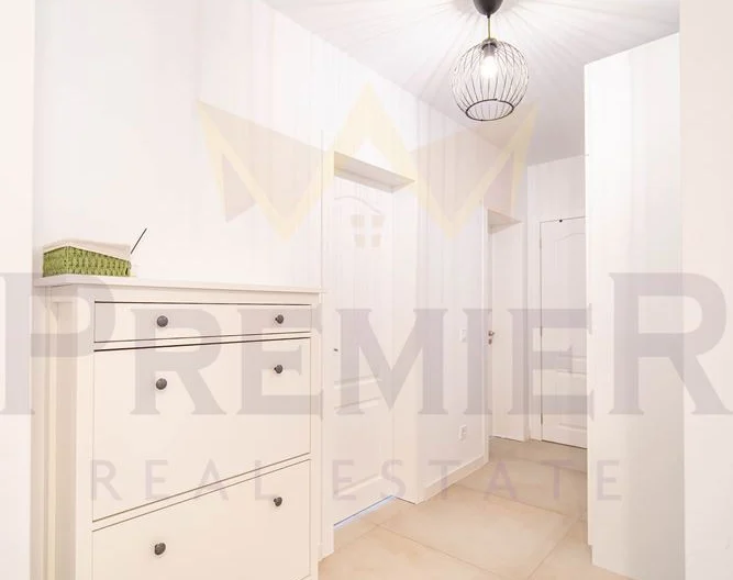 Голям тристаен апартамент, кв. Галата, гр. Варна - - снимка 14 - Имоти Премиер