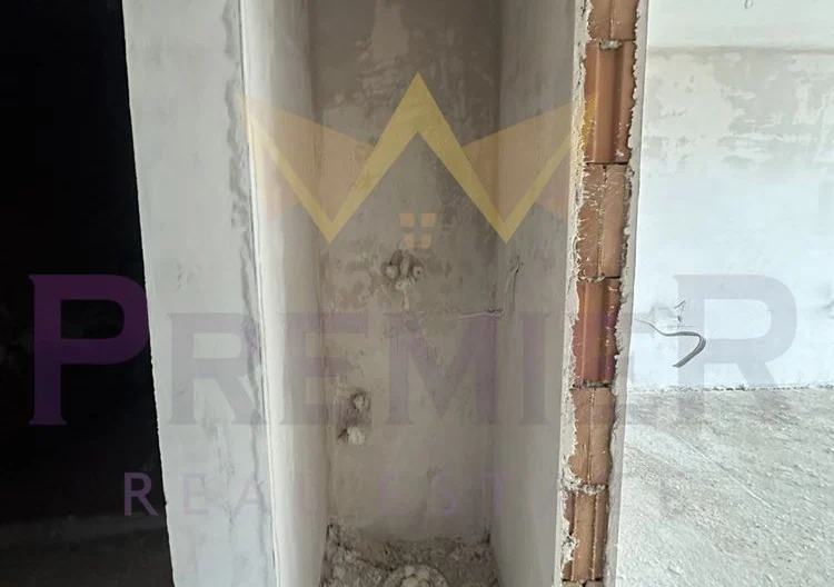 Голям тристаен апартамент с панорамна гледка, ж.к. Възраждане 3, гр. Варна - - снимка 8 - Имоти Премиер