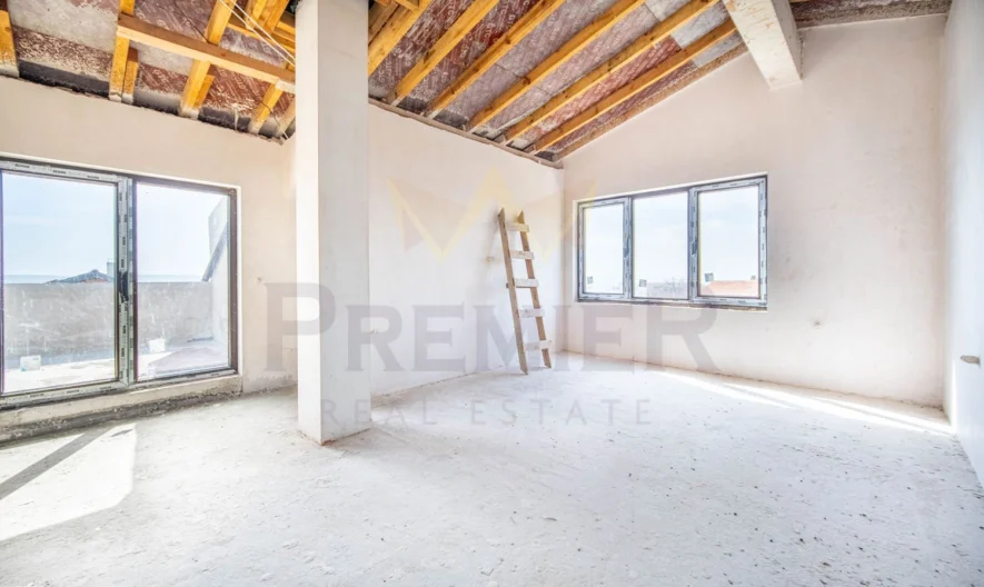 Градска Триетажна КЪЩА в м-ст Кочмар 420кв.м. РЗП -  - снимка 31 - Имоти Премиер