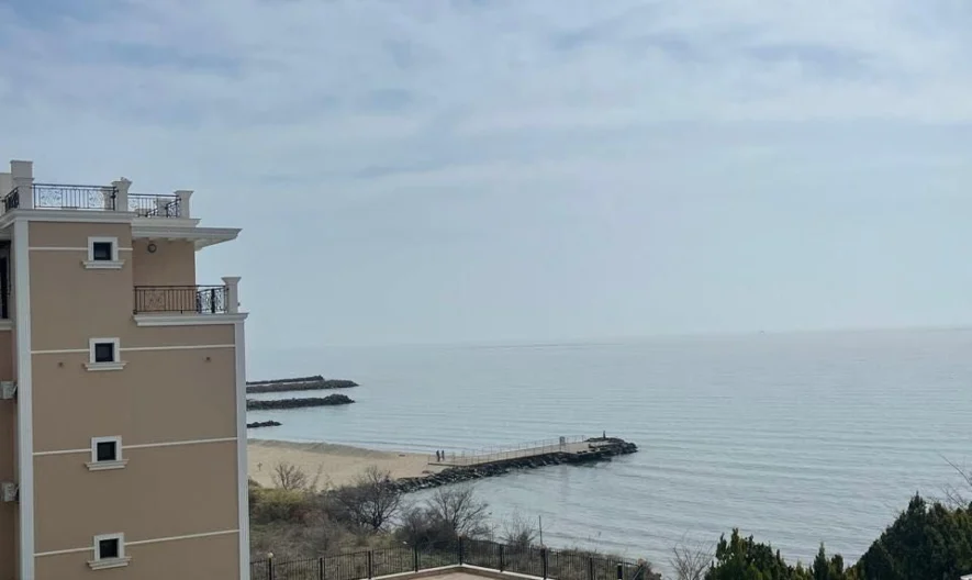 דירת שני חדרים עם נוף פנורמי לים ב-Grand Hotel Sveti Vlas -  - snimka 1 - Imoti Premier