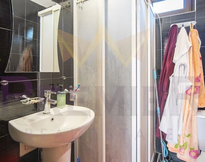 Haus im Dorf Batovo. -  - snimka 10 - Imoti Premier