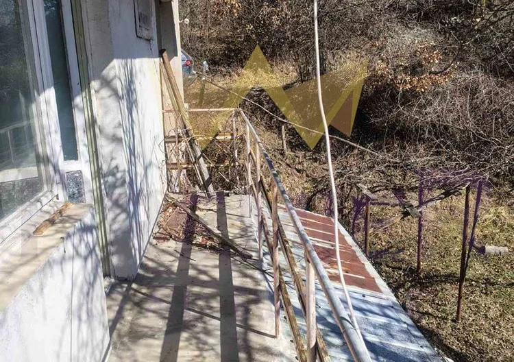 Haus im Dorf Leshnikovtsi, Gebiet Pernik -  - snimka 16 - Imoti Premier