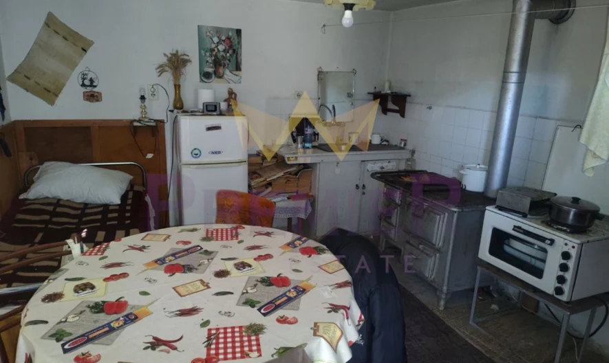 Haus im Dorf Leshnikovtsi, Gebiet Pernik -  - snimka 2 - Imoti Premier