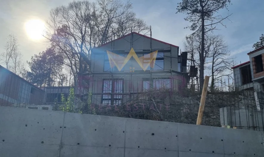 Haus im Stadtviertel Asparuhovo -  - snimka 1 - Imoti Premier