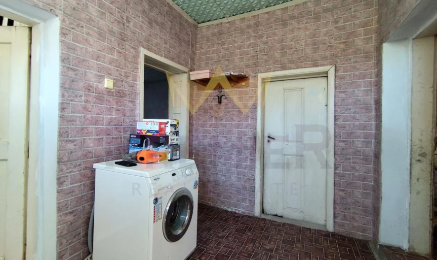 Haus mit großem Potenzial im Dorf Ustrem, Gemeinde Topolovgrad -  - snimka 33 - Imoti Premier
