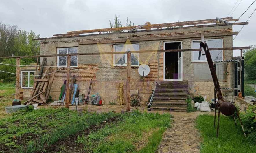 Haus zum Verkauf im Dorf Mlada Gwardija, Gebiet Varna -  - snimka 2 - Imoti Premier