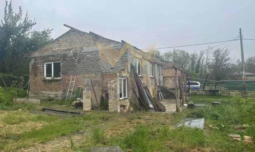 Haus zum Verkauf im Dorf Mlada Gwardija, Gebiet Varna -  - snimka 30 - Imoti Premier