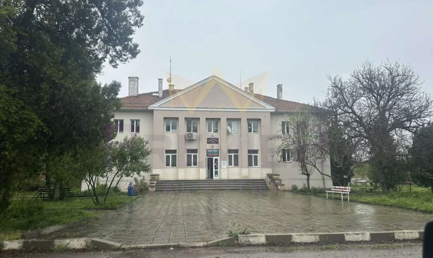 Haus zum Verkauf im Dorf Mlada Gwardija, Gebiet Varna -  - snimka 47 - Imoti Premier