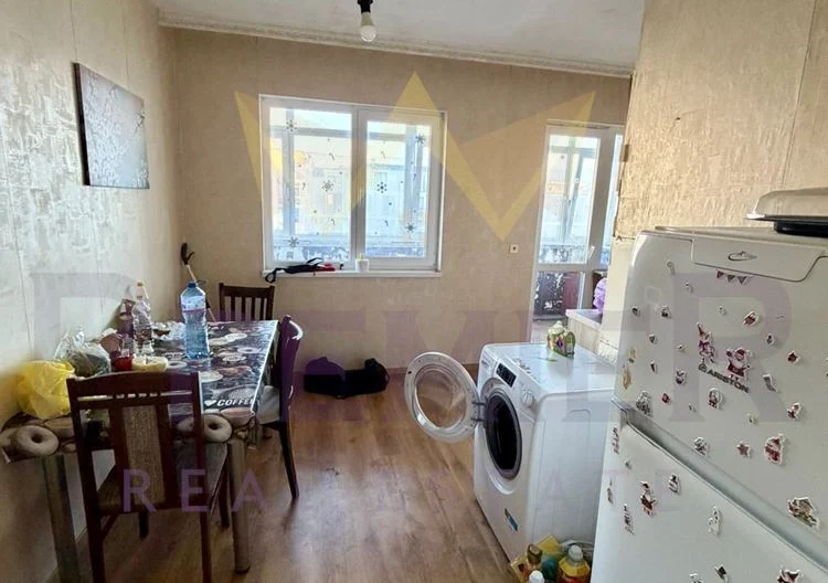 Хол, спалня и кухня в Цветен -  - снимка 3 - Имоти Премиер