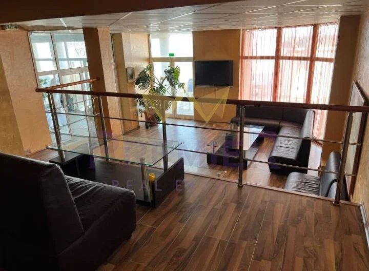 ХОТЕЛ НА БРЕГА НА МОРЕТО -  - снимка 2 - Имоти Премиер