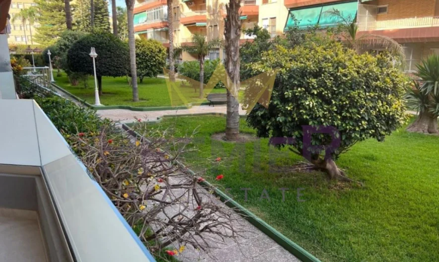 ХОТЕЛ НА БРЕГА НА МОРЕТО -  - снимка 9 - Имоти Премиер