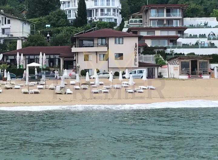 Хотел с ресторант в Кабакум -  - снимка 1 - Имоти Премиер