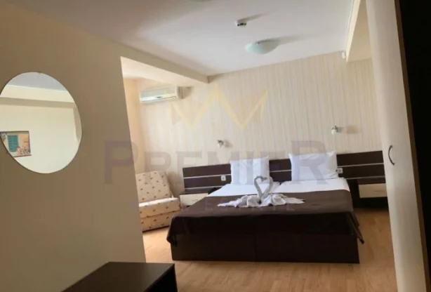 Агенция за недвижими имоти - Имоти Премиер - имот - 1052459, Цена: 1250000 EUR