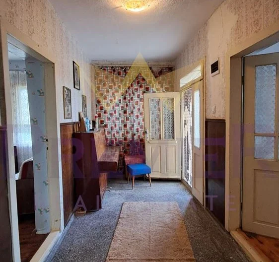 House for Sale in Kochmar Village, Dobrich Region -  - snimka 10 - Imoti Premier