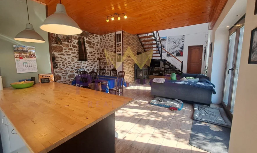 House for sale in the village of Vranino, Kavarna municipality, Dobrich region - - snimka 7 - Imoti Premier