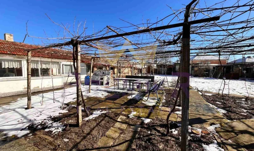 House in the town of Kableshkovo -  - snimka 4 - Imoti Premier