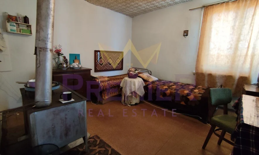 House with great potential in the village of Ustrem, Topolovgrad municipality -  - snimka 10 - Imoti Premier