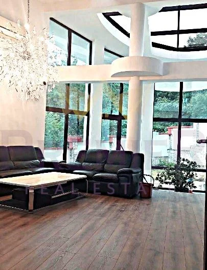 House with modern architecture in the town of Bankya -  - snimka 2 - Imoti Premier