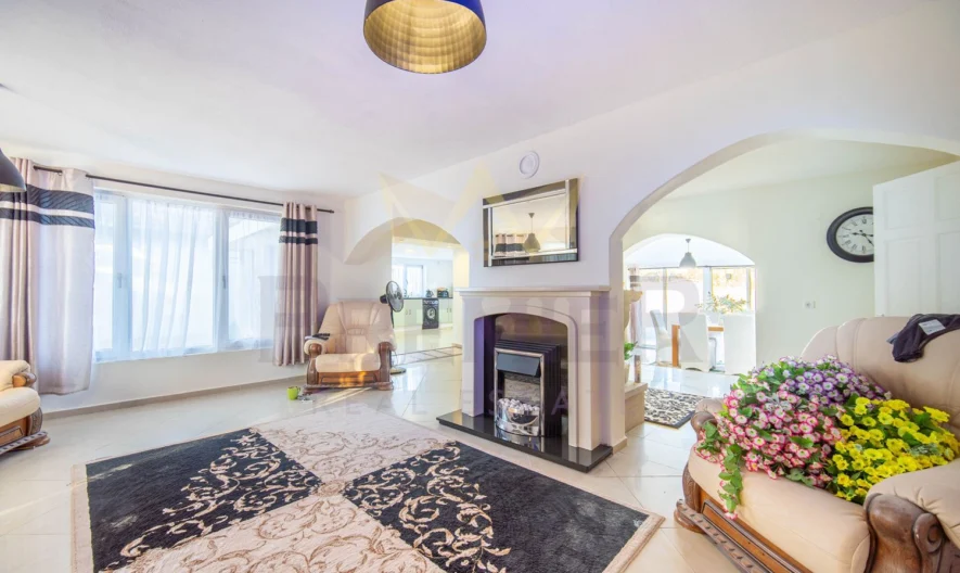 Háromszintes ház medencével és garázzsal – Klimentovo falu -  - snimka 7 - Imoti Premier