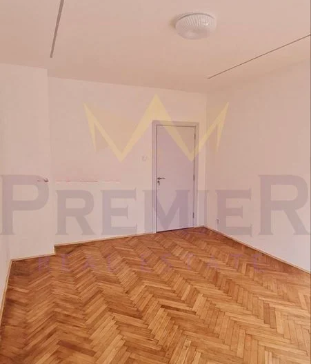 Háromszobás lakás a Nadezsda 2 negyedben -  - snimka 3 - Imoti Premier
