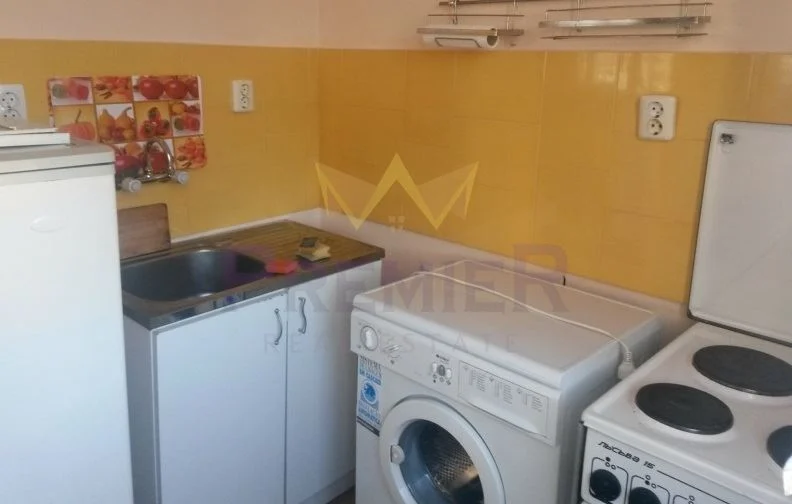 HÁROMSZOBÁS LAKÁS, CVETEN KVARTAL -  - snimka 4 - Imoti Premier
