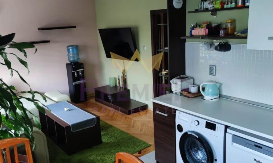 HÁROMSZOBÁS LAKÁS CVETEN NEGYED -  - snimka 3 - Imoti Premier