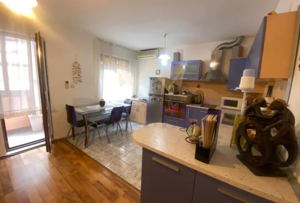 Ingatlaniroda - Imoti Premier - imot - 1249000, Ár: 650 EUR