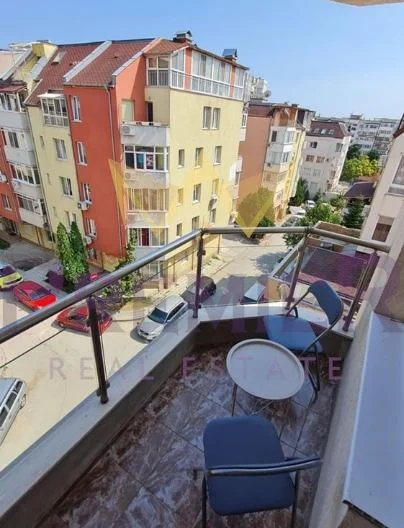 HÁROMSZOBÁS LAKÁS, VAZRAZSDANE 1 - - snimka 12 - Imoti Premier