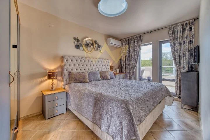 Háromszobás penthouse páratlan tengerpanorámával Bjala városában, Várna megye -  - snimka 3 - Imoti Premier