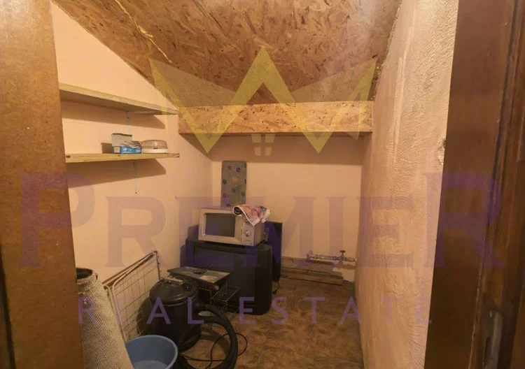 HÁZ EMELETE, EMELET, VINICA NEGYED -  - snimka 10 - Imoti Premier