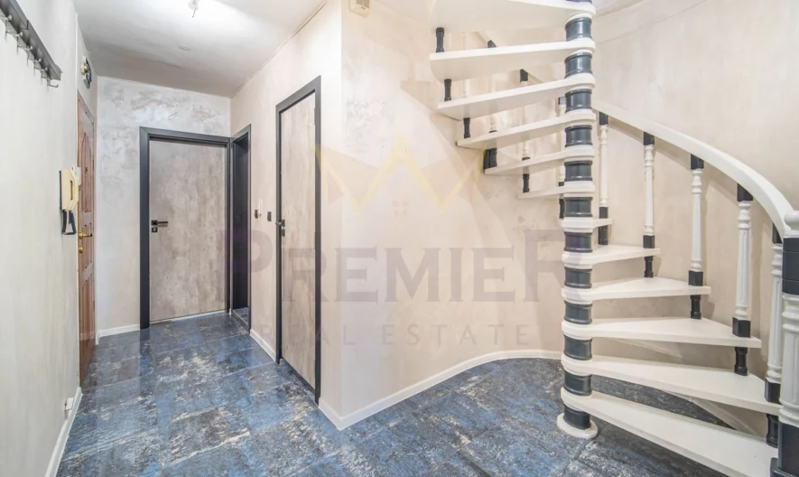 🏡 IDEAL CITY CENTER | 170 SQ.M. | 4 BEDROOMS | GARAGE | MINUTES FROM THE SEA GARDEN -  - snimka 10 - Imoti Premier