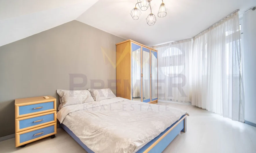 🏡 IDEAL CITY CENTER | 170 SQ.M. | 4 BEDROOMS | GARAGE | MINUTES FROM THE SEA GARDEN -  - snimka 13 - Imoti Premier