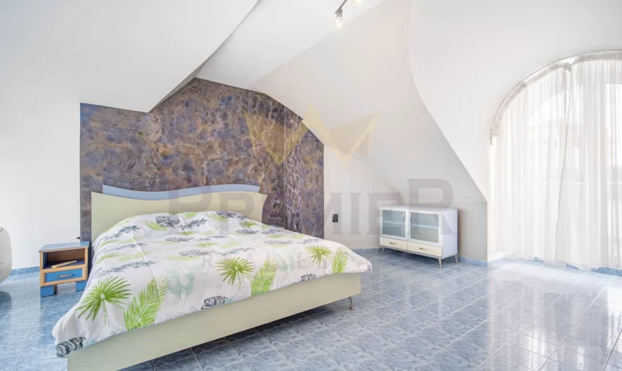 🏡 IDEAL CITY CENTER | 170 SQ.M. | 4 BEDROOMS | GARAGE | MINUTES FROM THE SEA GARDEN -  - snimka 16 - Imoti Premier