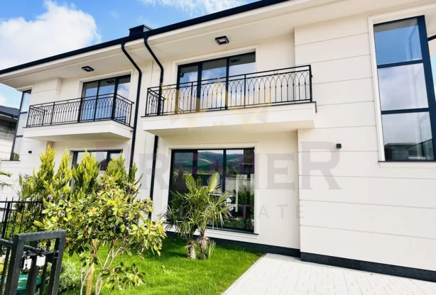 Ingatlaniroda - Imoti Premier - imot - 1217906, Ár: 300000 EUR