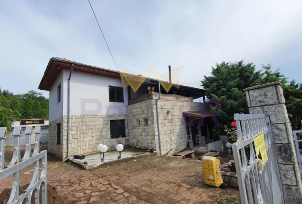 Агенция за недвижими имоти - Имоти Премиер - имот - 944981, Цена: 1200000 EUR