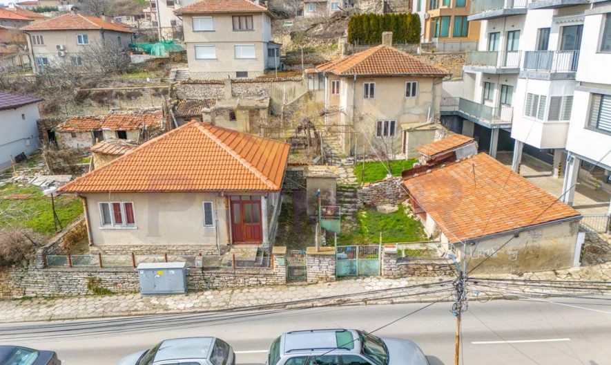 Имот в сърцето на град Балчик -  - снимка 1 - Имоти Премиер