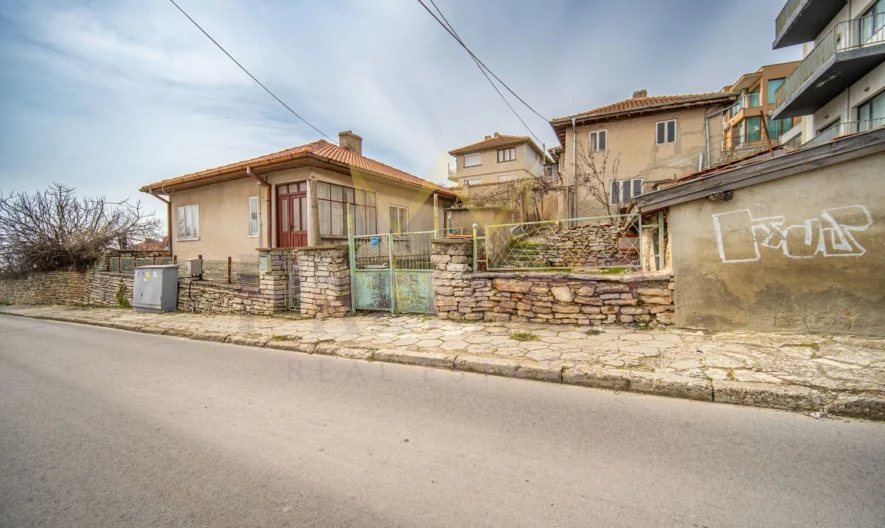 Имот в сърцето на град Балчик -  - снимка 3 - Имоти Премиер